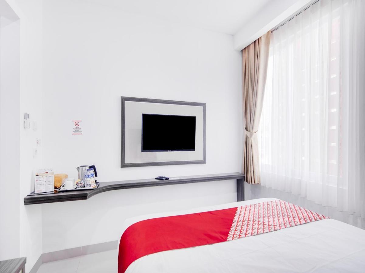 Oyo 2233 Bell'S Place Bogor Buitenkant foto